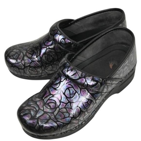 Dansko Shoes - Dansko Professional XP 2.0 Night Rose Patent Leather clogs.